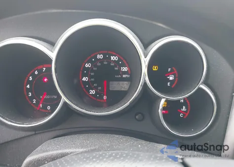 2008 Pontiac Vibe from USA, damaged, VIN 5Y2SL65848Z421874